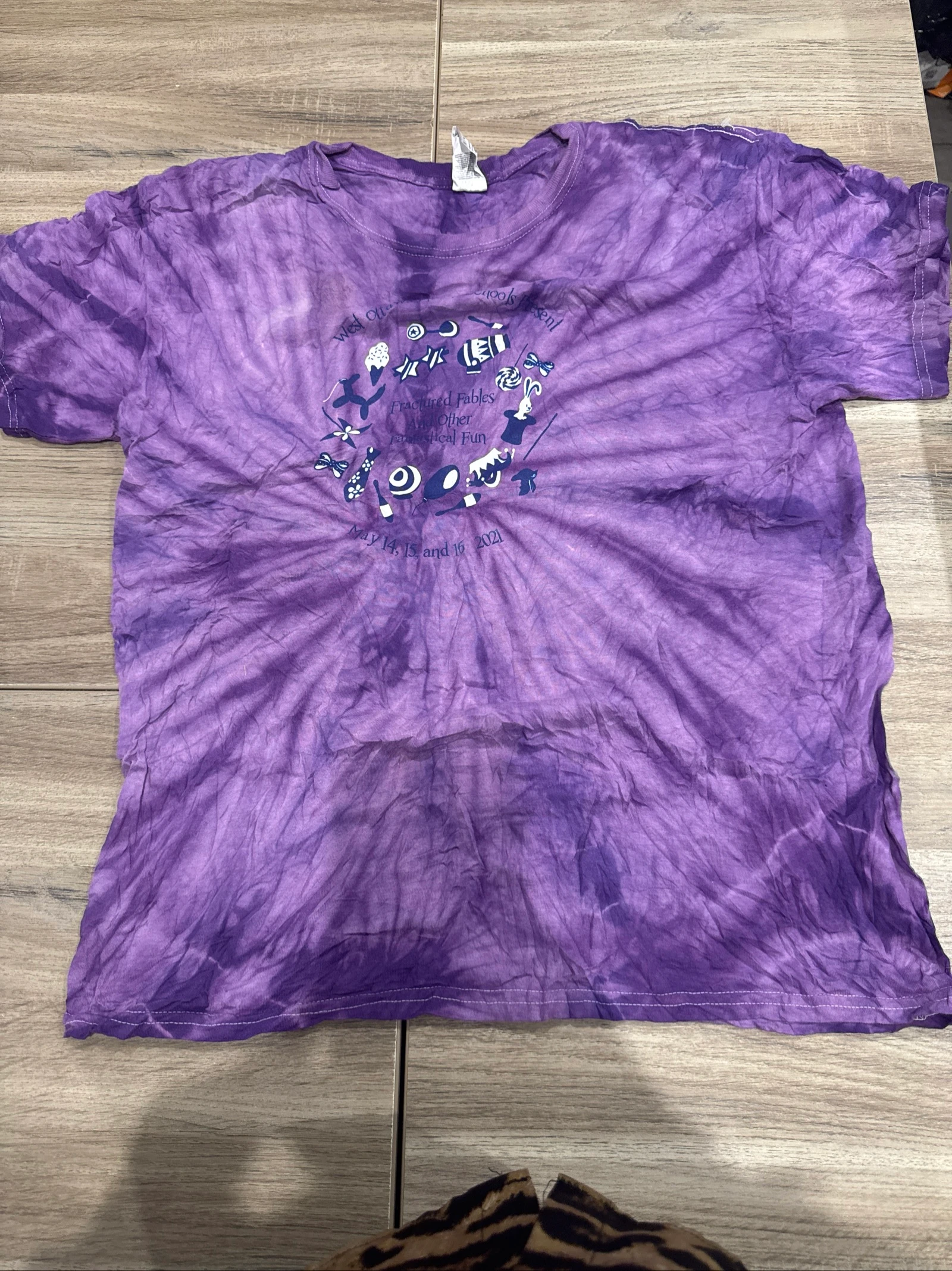 t-shirt 